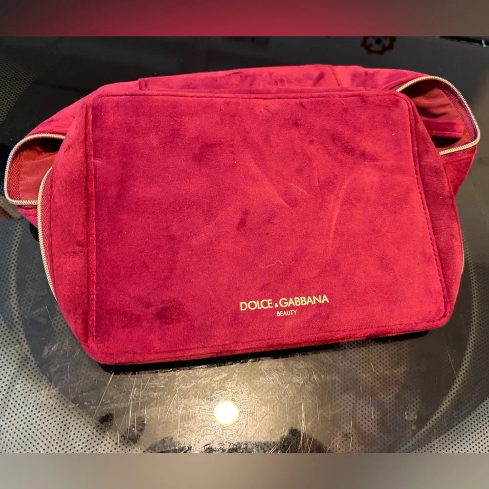 Dolce & Gabbana Burgundy Velvet Vanity Case - Picture 2 of 3